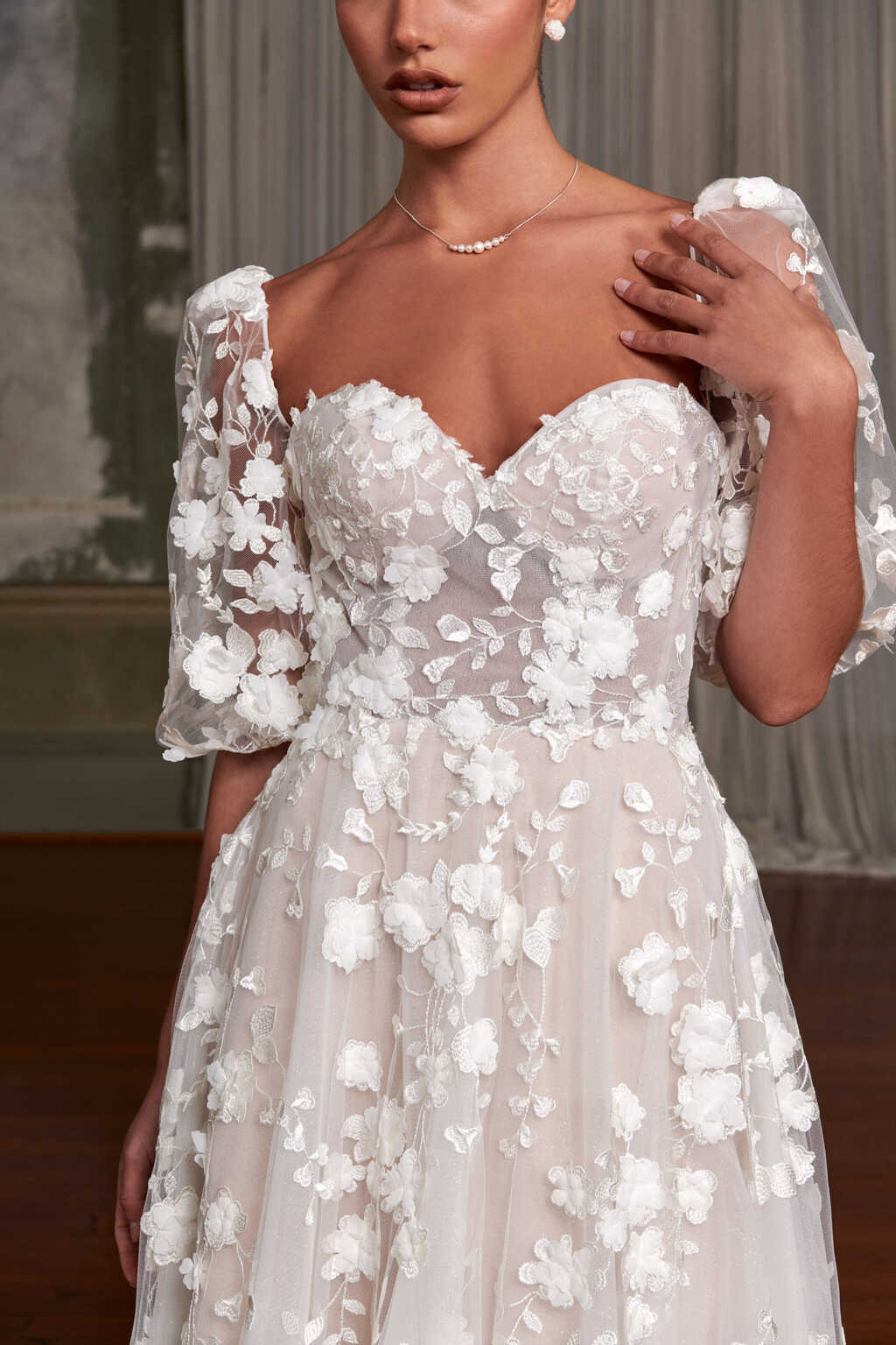 Mimi wedding dress