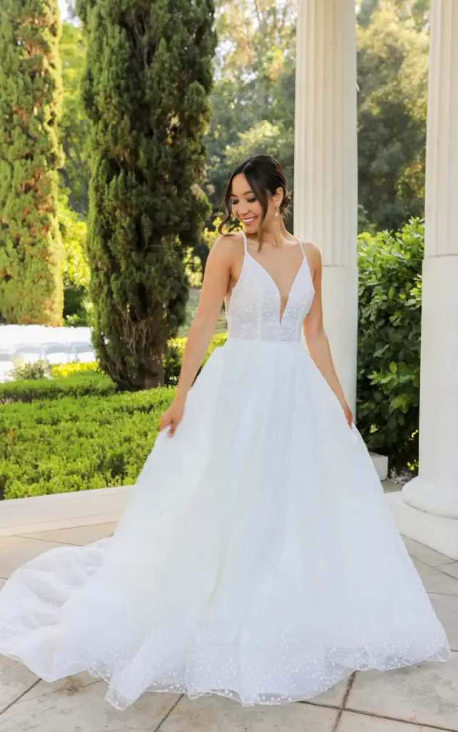 Elvi wedding dress