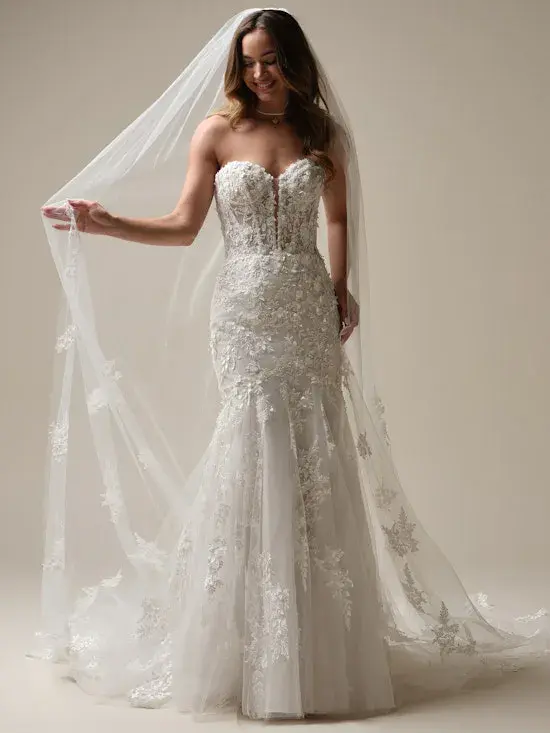 Maggie-Sottero-Roberta-Fit-and-Flare-Wedding-Dress-25MS324A01-Alt55-PL