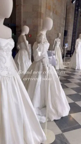 Come wedding dress shopping with us… @millanova edit!
We loved choosing our dresses a few weeks ago at the Barcelona Bridal Fashion Week! So many stunning new designs arriving into our boutique very soon! ♥️
We just know you will love them as much as we do 👏👏
Bridal trends to look out for …
Chantilly lace (lots of it)!
Basque waists (bigger the better)!
Draped pearls (across the bust or waistline)
Chokers
Simple & classic with a twist!
Bubble hems (yes the trend is back after more than a decade)!
High necks
BeadworkSooo many styles to choose from … ready to find your dream dress? With 300+ wedding gowns over 2 floors, 3 bridal suites and the most experienced bridal stylists you will find we are more than ready to help you fall in love with your forever dress ♥️
Book your appointment via the link in our bio above ⬆️#fyp #trendingnow #trendingreels #fyp #trendingnow #trendingreels #trendingmusic #trendingaudio #weddingdressstyle #weddingdressideas #bridetobe #bride #bridereels #weddingdressreel #weddingdressinspiration #bridaldress #bridaldresses #bridalreels #westmidlandswedding #bridalboutique #weddingdressshop #weddingdressshopping #wedding #weddingbellesoffouroaks #millanova #millanovaweddingdress #millanovadress #millanovabride #millanovabridal #newbridaltrends #newweddinggown #weddingdresstrends